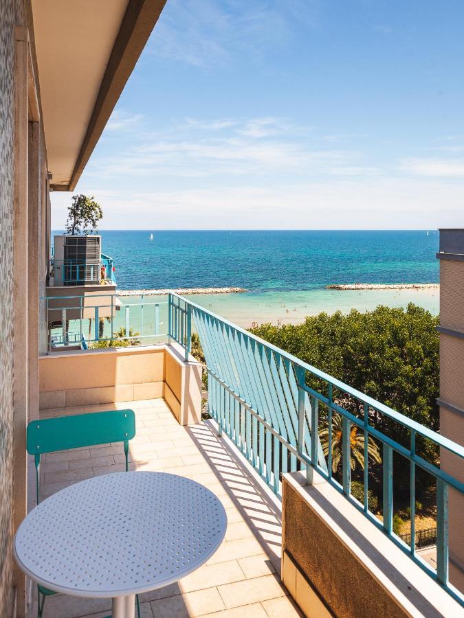 Interno 19 - Vista Mare Apartment Бари Екстериор снимка